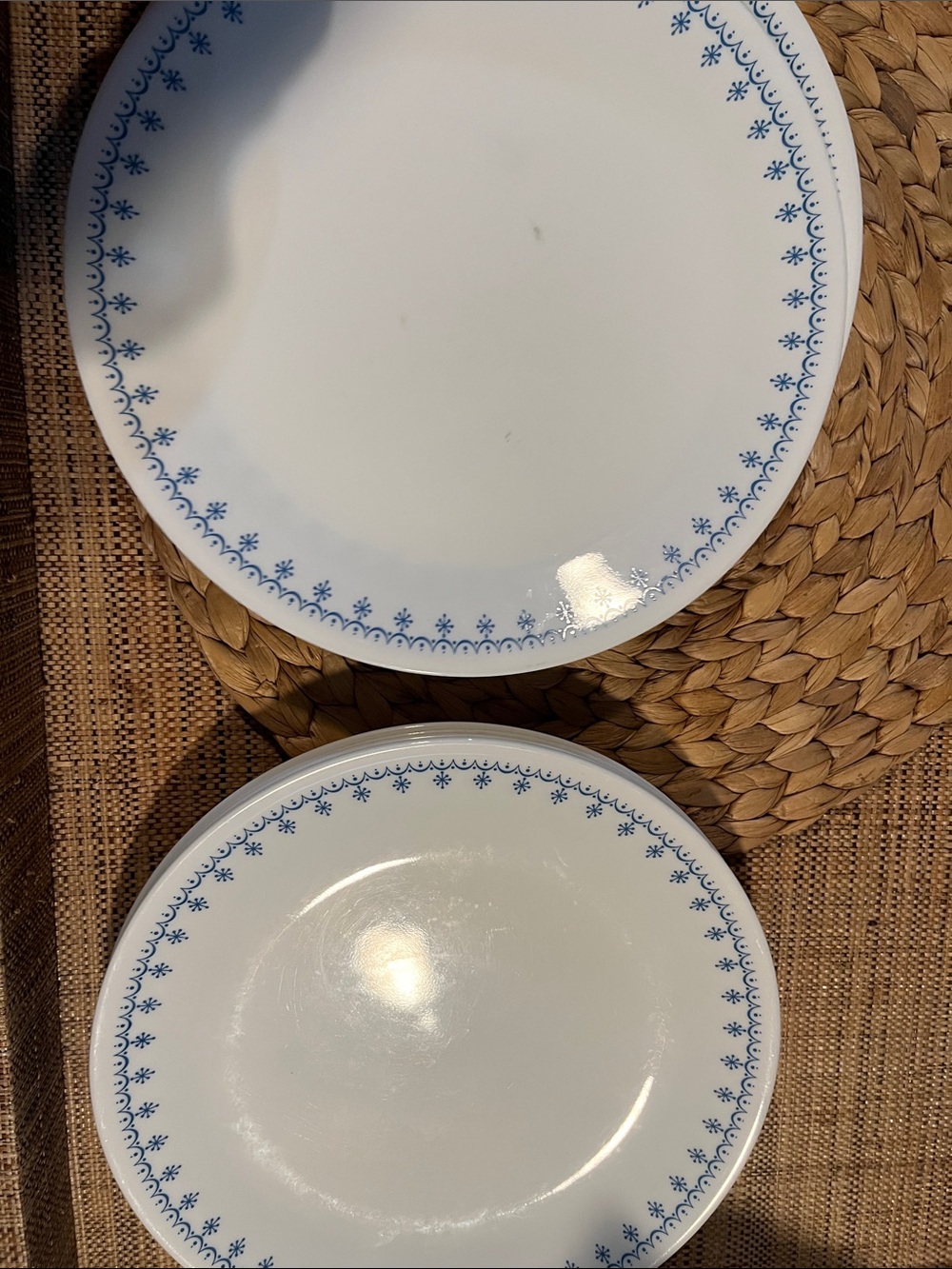 8 pc Corelle Blue Snowflake Plate Set 10.25" - Picture 5 of 7